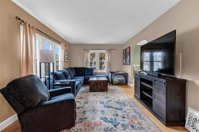905 Margaret Street, Eau Claire, WI 54701