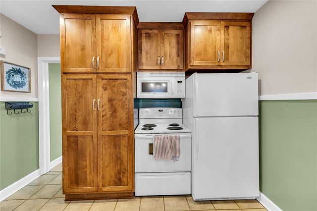 905 Margaret Street, Eau Claire, WI 54701