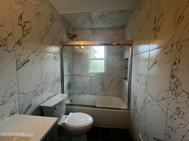 316 Spring Street UPPER, Red Bank, NJ 07701