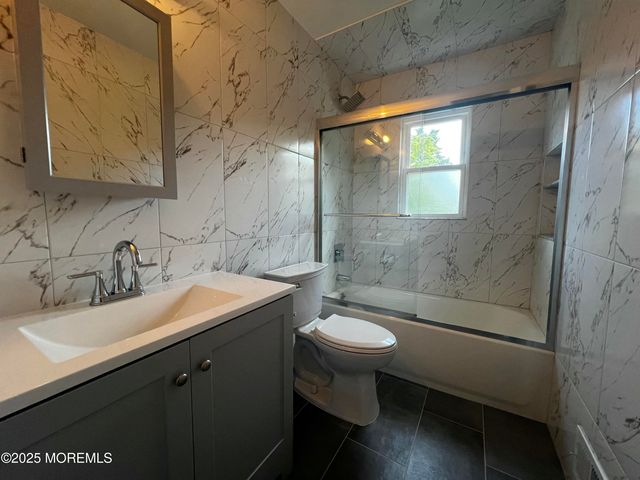 316 Spring Street UPPER, Red Bank, NJ 07701