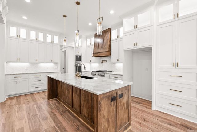 120 Highland Dr, Greenbrier, AR 72058