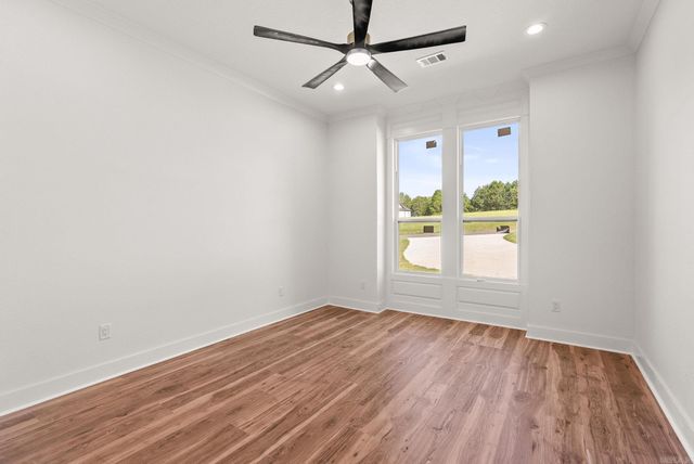 120 Highland Dr, Greenbrier, AR 72058