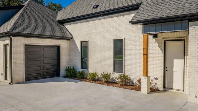120 Highland Dr, Greenbrier, AR 72058