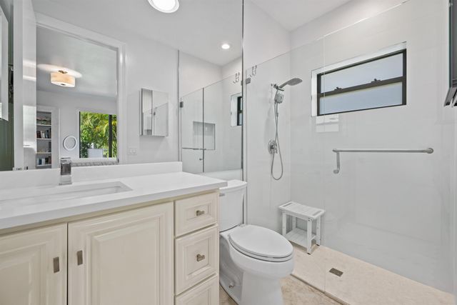 11139 Isle Brook Court, Wellington, FL 33414