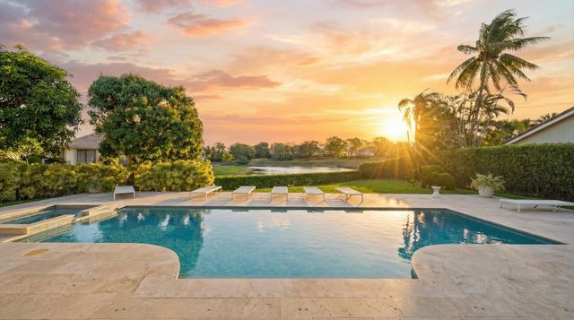 11139 Isle Brook Court, Wellington, FL 33414