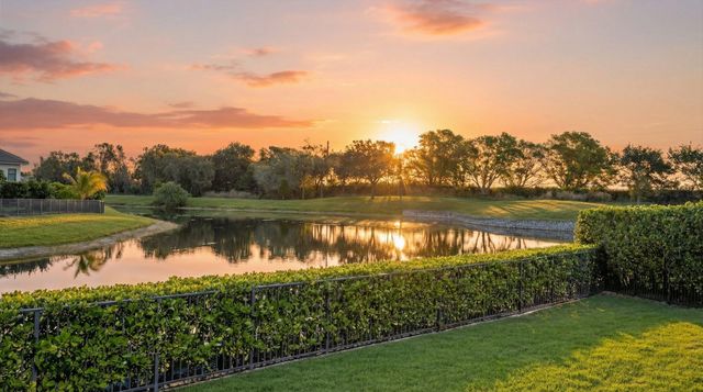 11139 Isle Brook Court, Wellington, FL 33414