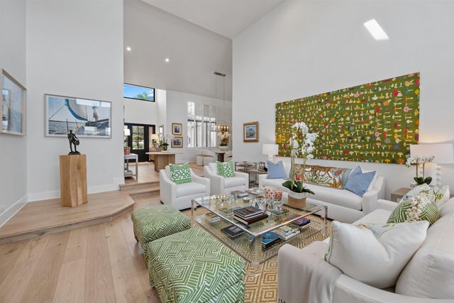 11139 Isle Brook Court, Wellington, FL 33414