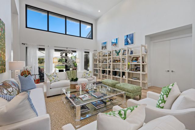 11139 Isle Brook Court, Wellington, FL 33414