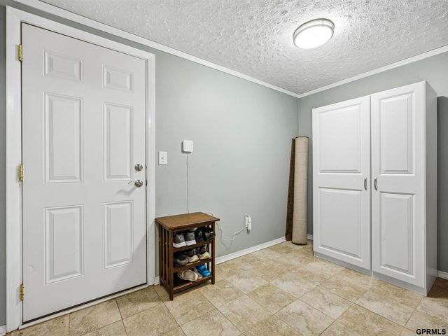 11922 S 34 Street, Bellevue, NE 68123