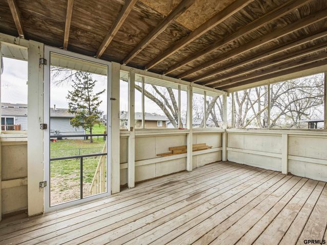 11922 S 34 Street, Bellevue, NE 68123