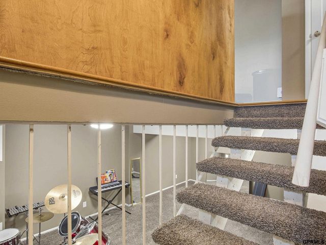 11922 S 34 Street, Bellevue, NE 68123