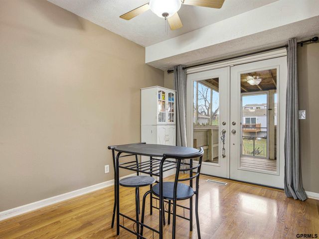 11922 S 34 Street, Bellevue, NE 68123