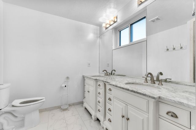 2451 W TANYA AVE, West Jordan, UT 84088