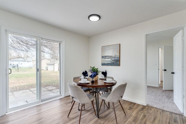 508 W Carlyle St, Wichita, KS 67217