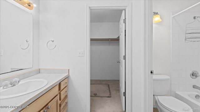 5325 N Ahina Circle, Wasilla, AK 99654