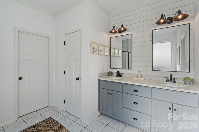 15 Emerson Court, Taylorsville, NC 28681