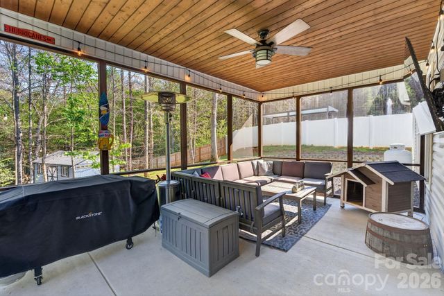 15 Emerson Court, Taylorsville, NC 28681