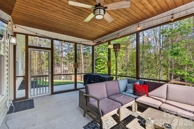15 Emerson Court, Taylorsville, NC 28681