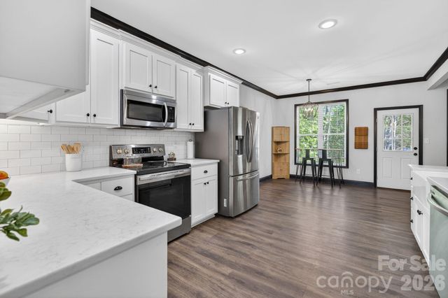 15 Emerson Court, Taylorsville, NC 28681
