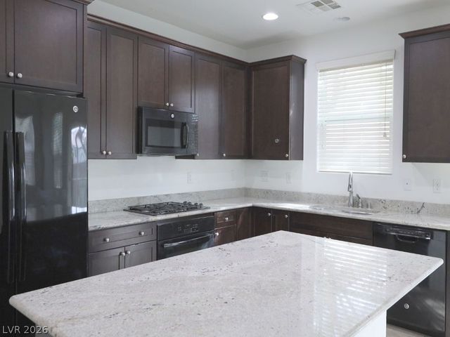 5662 Primrose Peak Court, Las Vegas, NV 89130