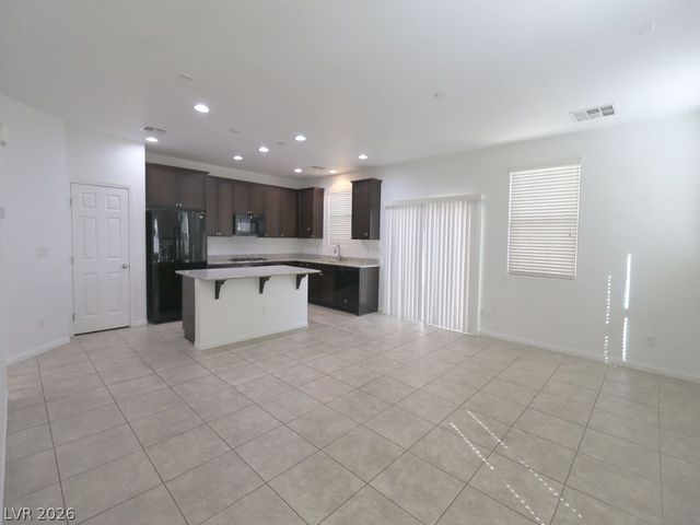 5662 Primrose Peak Court, Las Vegas, NV 89130