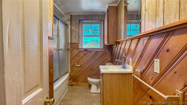 4637 US Hwy 77, Marietta, OK 73448