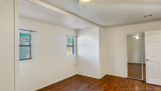 4637 US Hwy 77, Marietta, OK 73448