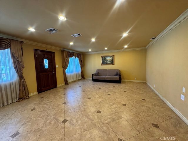 6703 Morse Avenue, North Hollywood, CA 91606