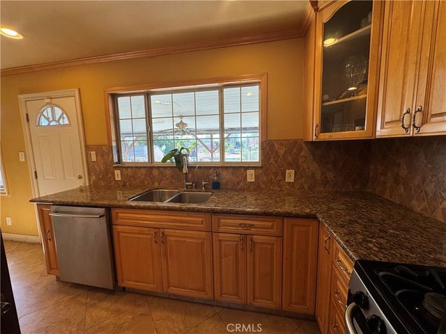 6703 Morse Avenue, North Hollywood, CA 91606