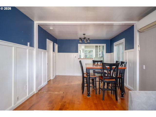 10040 Sw AVERY St, Tualatin, OR 97062