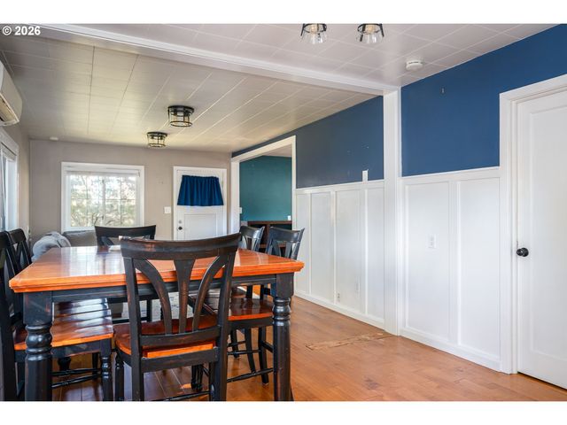 10040 Sw AVERY St, Tualatin, OR 97062