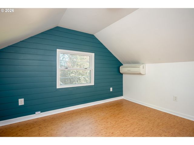 10040 Sw AVERY St, Tualatin, OR 97062