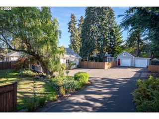 10040 Sw AVERY St, Tualatin, OR 97062