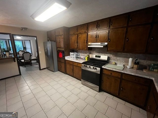 110 Drennan Drive, Fayetteville, GA 30215