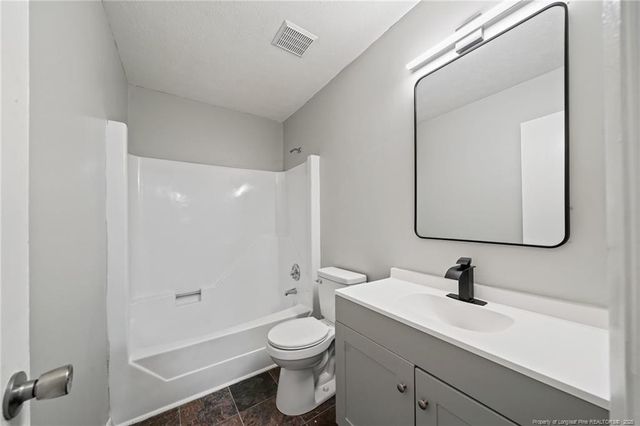 6635 Vaughn Road, Fayetteville, NC 28304