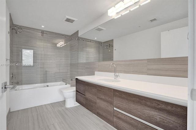 301 Altara Ave 531, Coral Gables, FL 33146