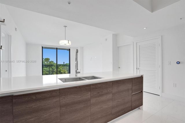 301 Altara Ave 531, Coral Gables, FL 33146