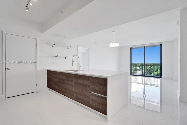 301 Altara Ave 531, Coral Gables, FL 33146