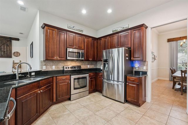 135 HICKORY STICK COURT, Debary, FL 32713