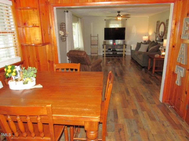 1700 Warrenton Road, Henderson, NC 27537