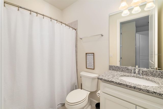 825 SEASCAPE PLACE, Sarasota, FL 34240