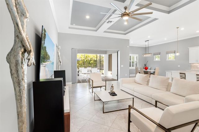 825 SEASCAPE PLACE, Sarasota, FL 34240
