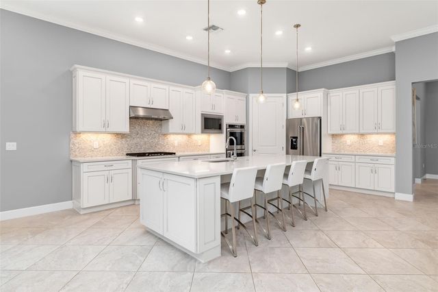 825 SEASCAPE PLACE, Sarasota, FL 34240