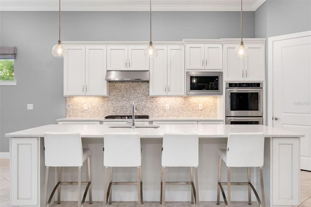 825 SEASCAPE PLACE, Sarasota, FL 34240