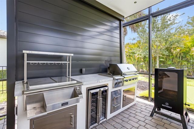 825 SEASCAPE PLACE, Sarasota, FL 34240