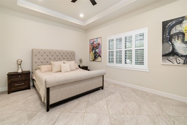 825 SEASCAPE PLACE, Sarasota, FL 34240