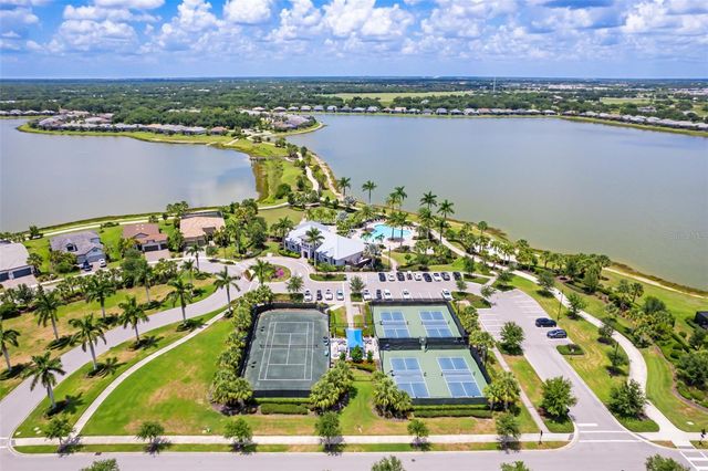 825 SEASCAPE PLACE, Sarasota, FL 34240