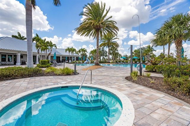 825 SEASCAPE PLACE, Sarasota, FL 34240