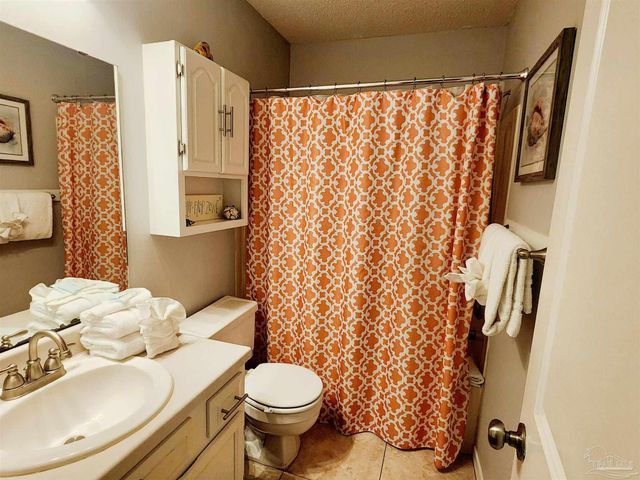 930 West Beach Blvd 205, Gulf Shores, AL 36542