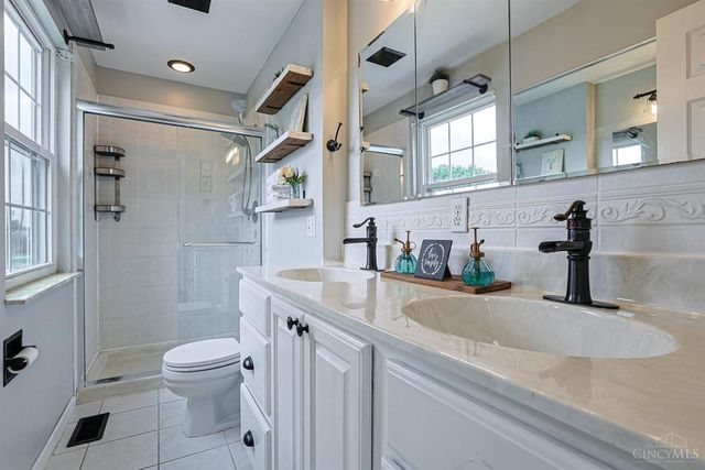 1732 Fullerton Drive, Springfield Twp., OH 45240